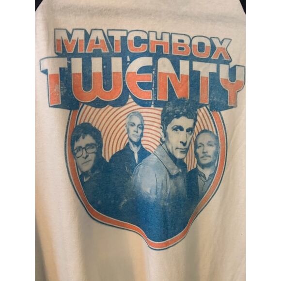 Augusta Matchbox Twenty Long Sleeve T-Shirt White Band Graphic Unisex 2XL - Picture 2 of 5